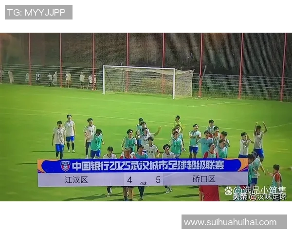 足球球星豪掷现金引发热议 社交媒体爆炸性讨论背后隐藏的深层次问题